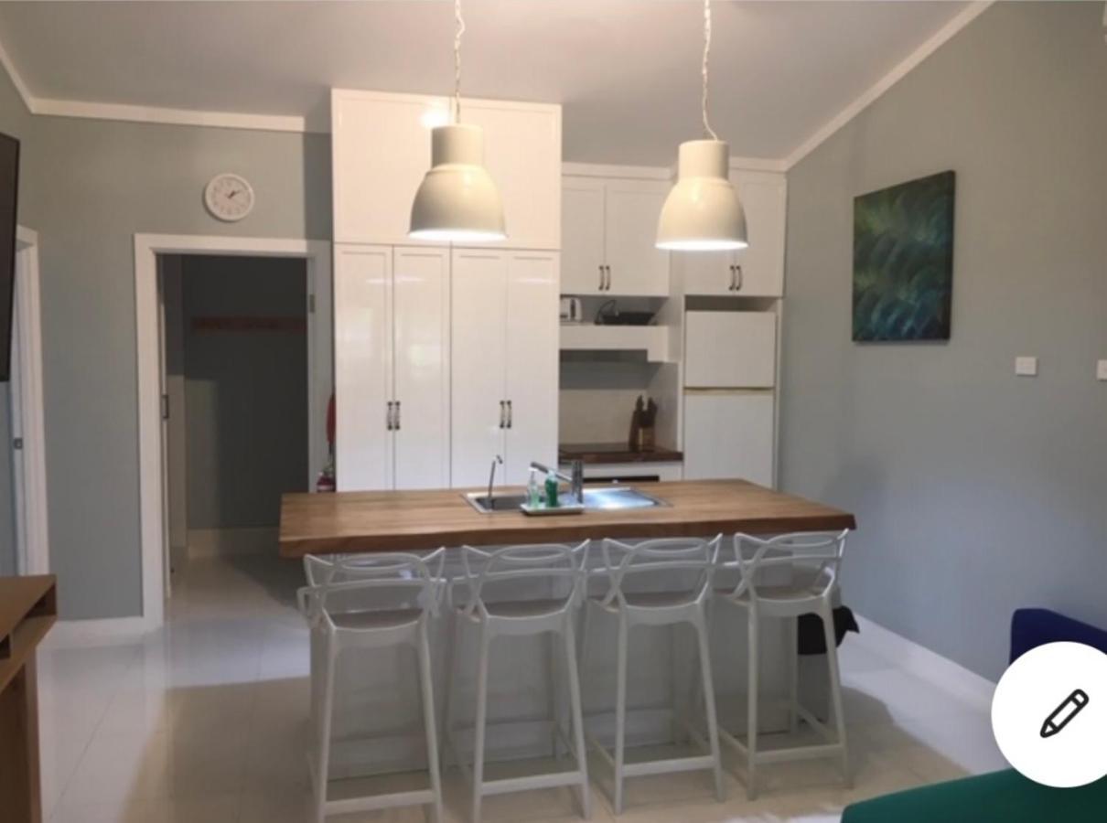 Island Breeze Fiji Holiday home Savusavu