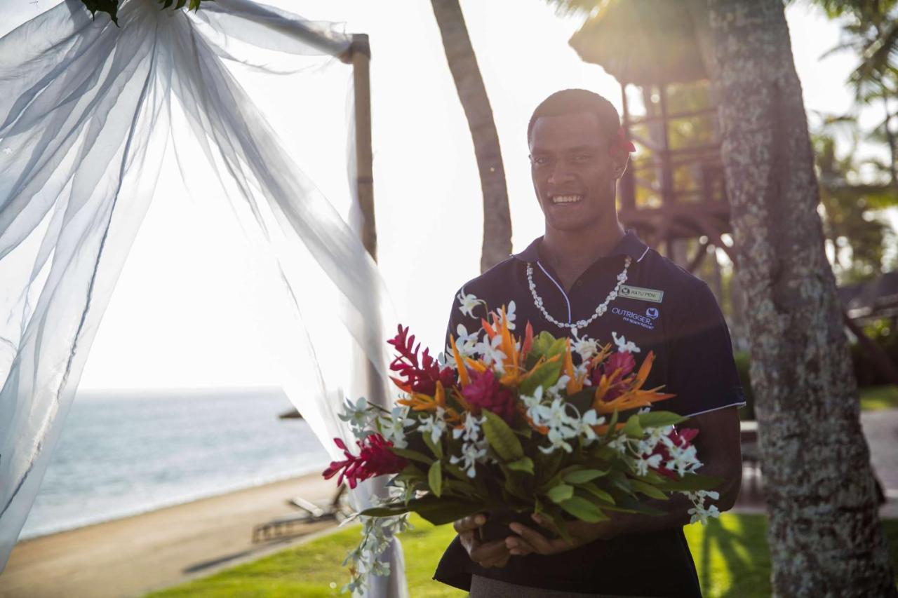 Outrigger Fiji Resort
