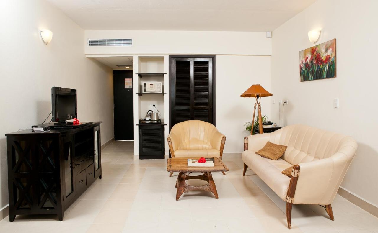 Hotel The Naviti