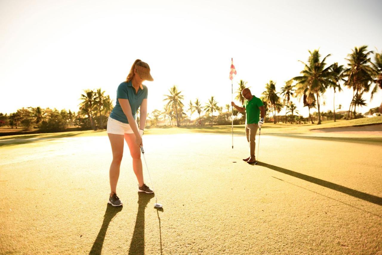 Resort Sheraton Fiji Golf & 5*