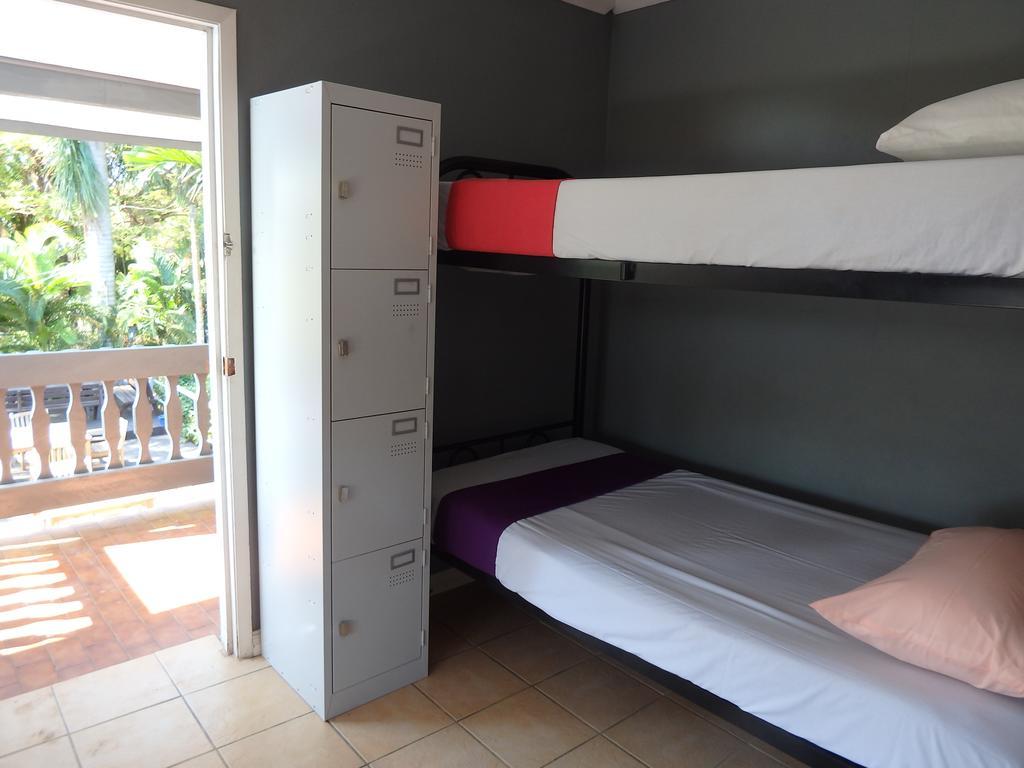 Bluewater Hostel *