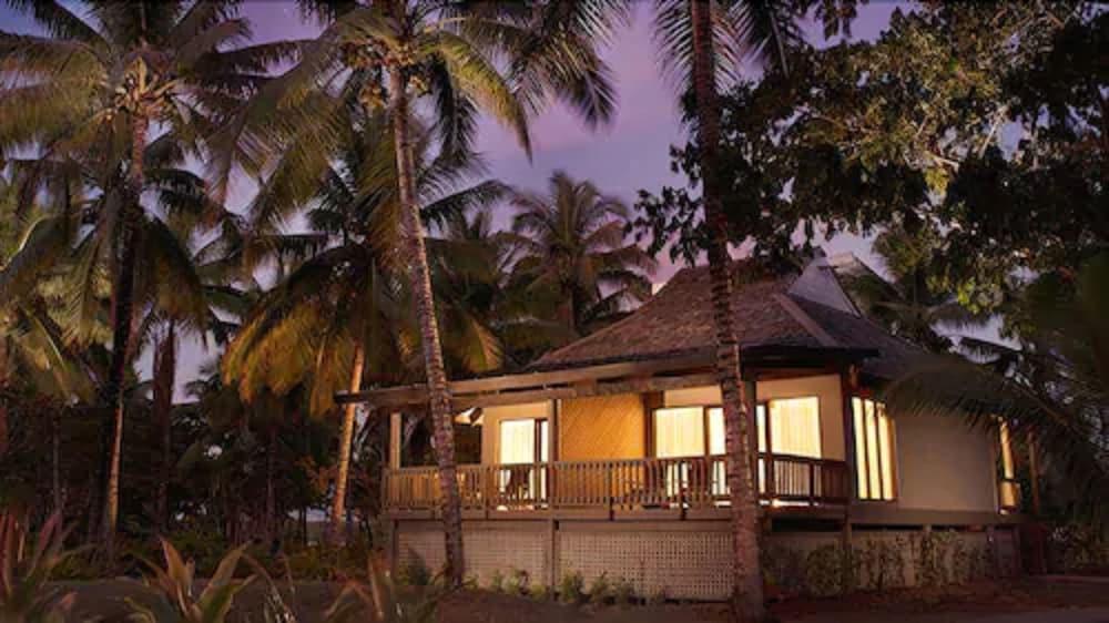 Doubletree By Hilton Fiji - Sonaisali Island Nadi