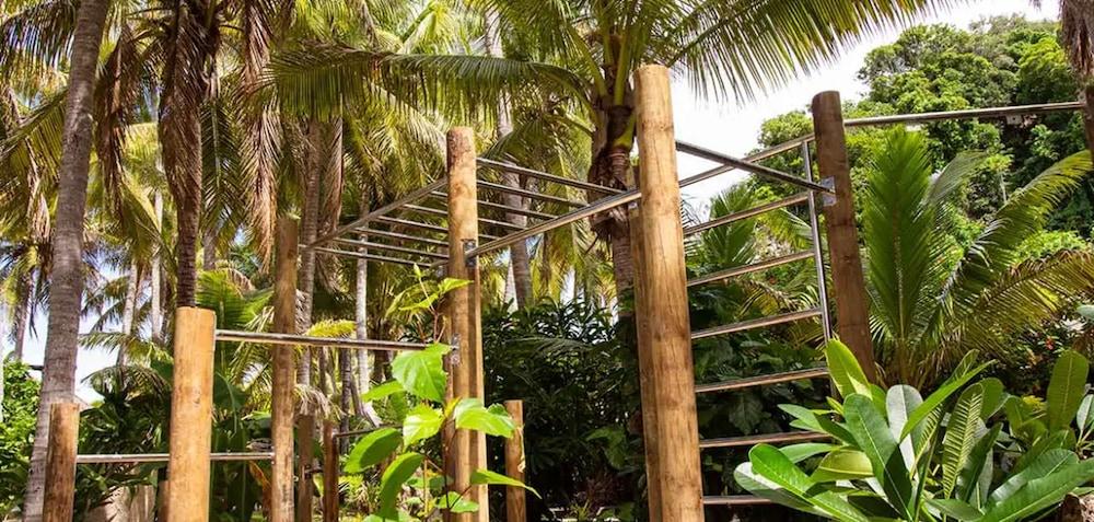 Resort Matamanoa Island Resort 4*