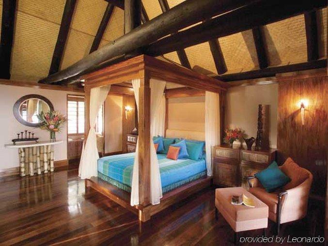 Jean Michel Cousteau Rst Fiji Hotel Savusavu