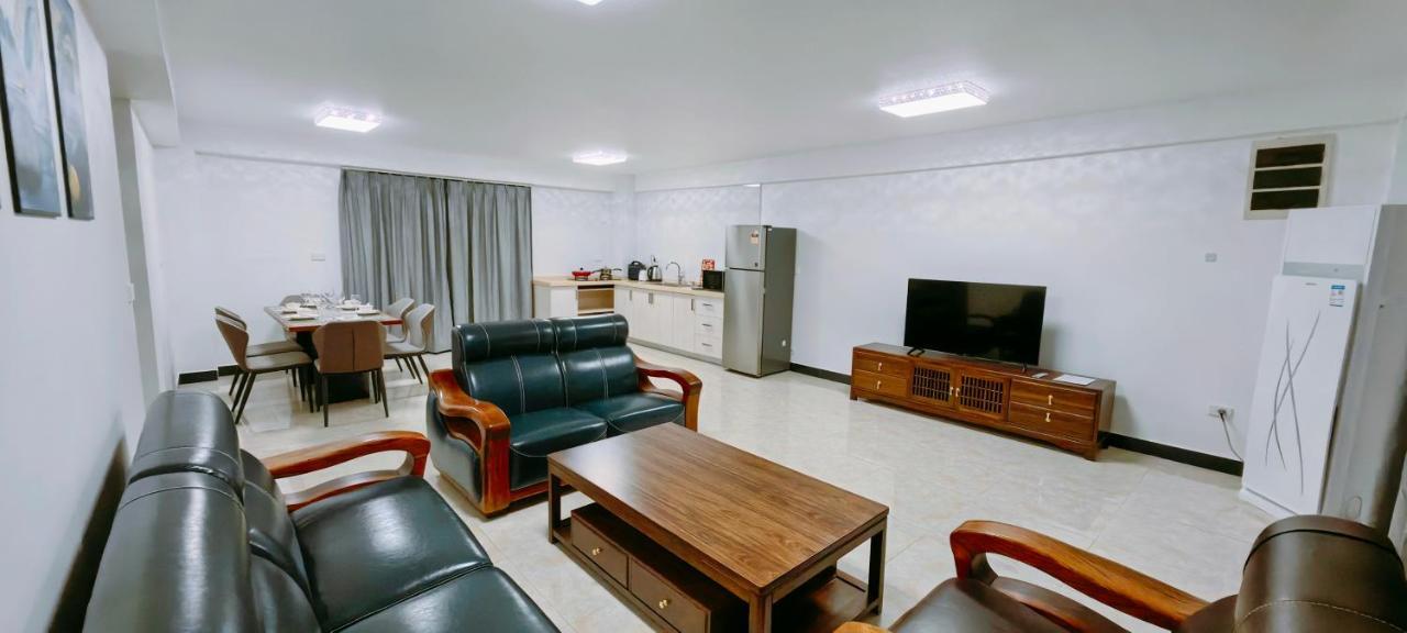 Ocean Breeze Aparthotel