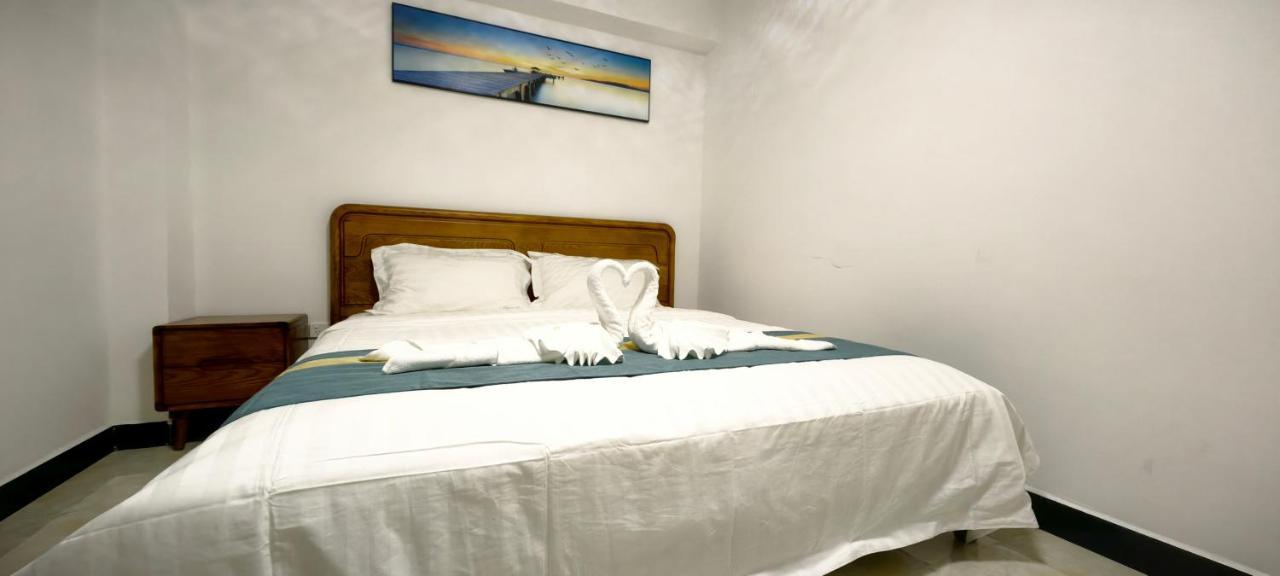 Ocean Breeze Aparthotel