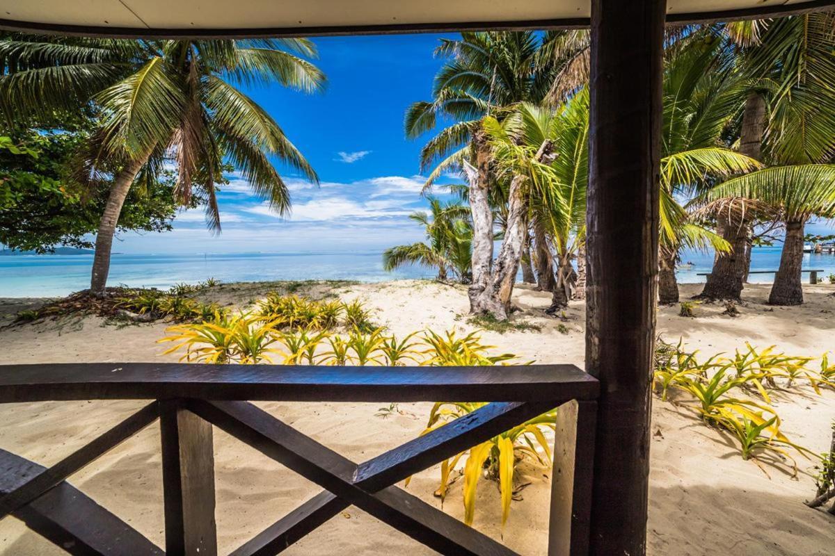 Backpackers And Dive Resort