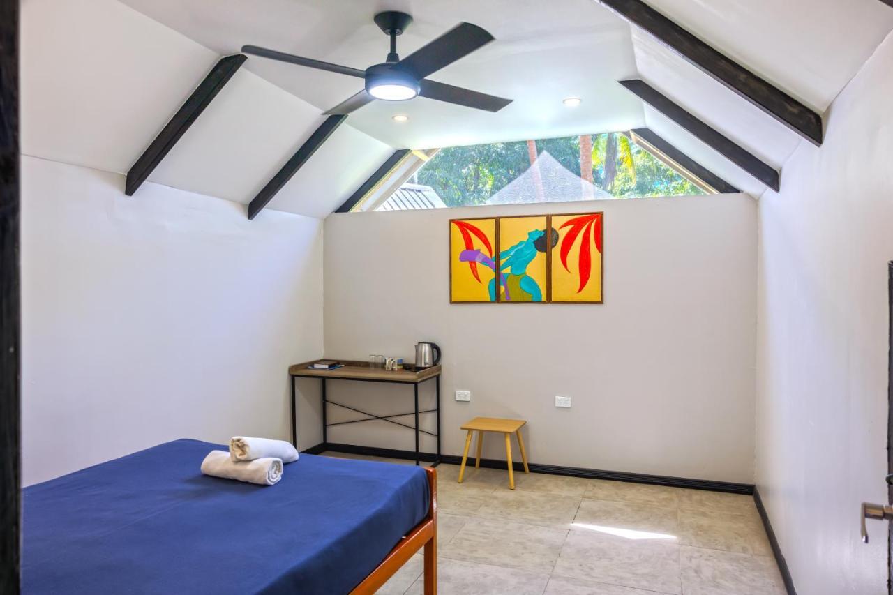 Resort Mango Bay Namatakula