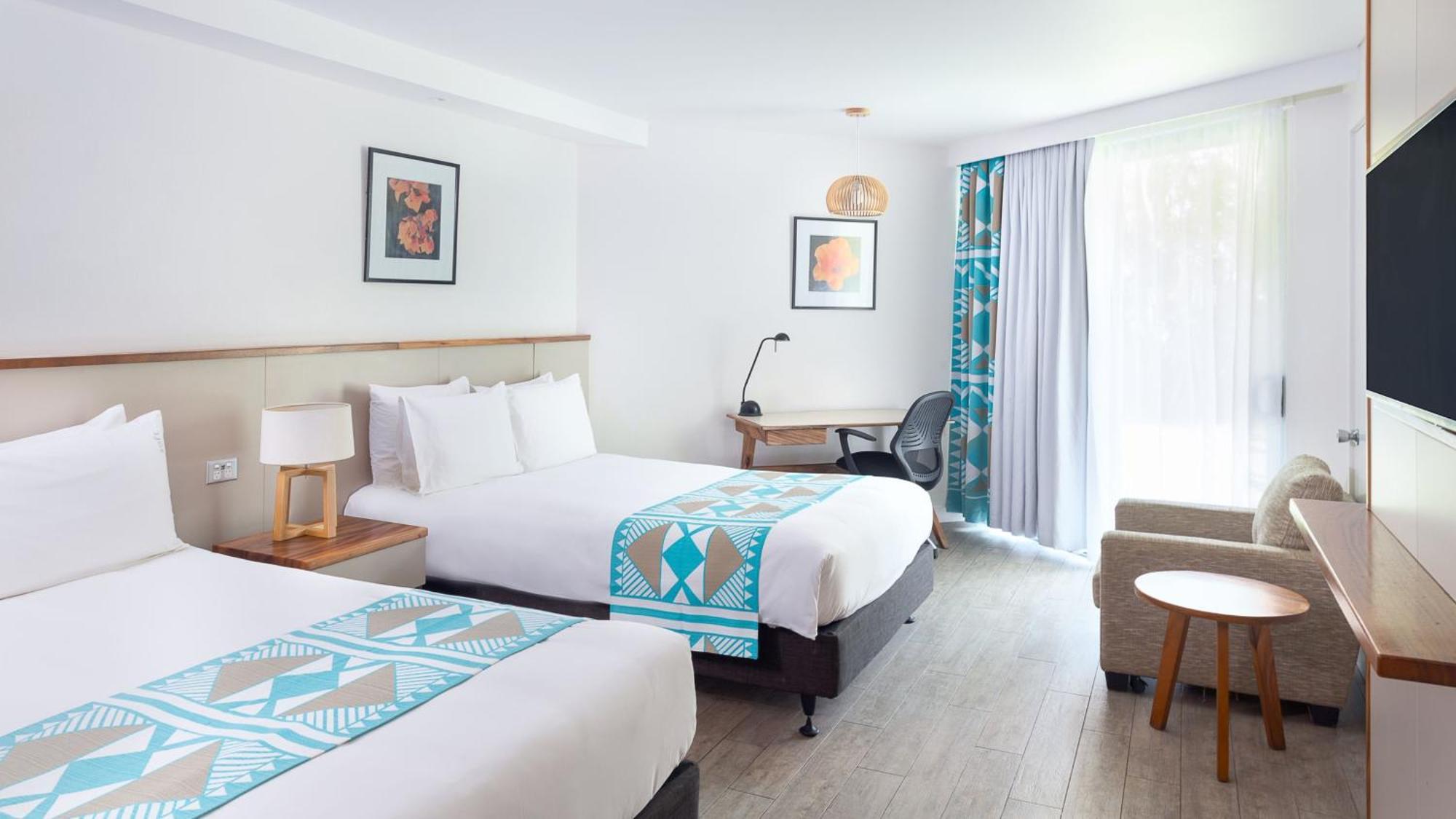 By Ihg Hotel 4*