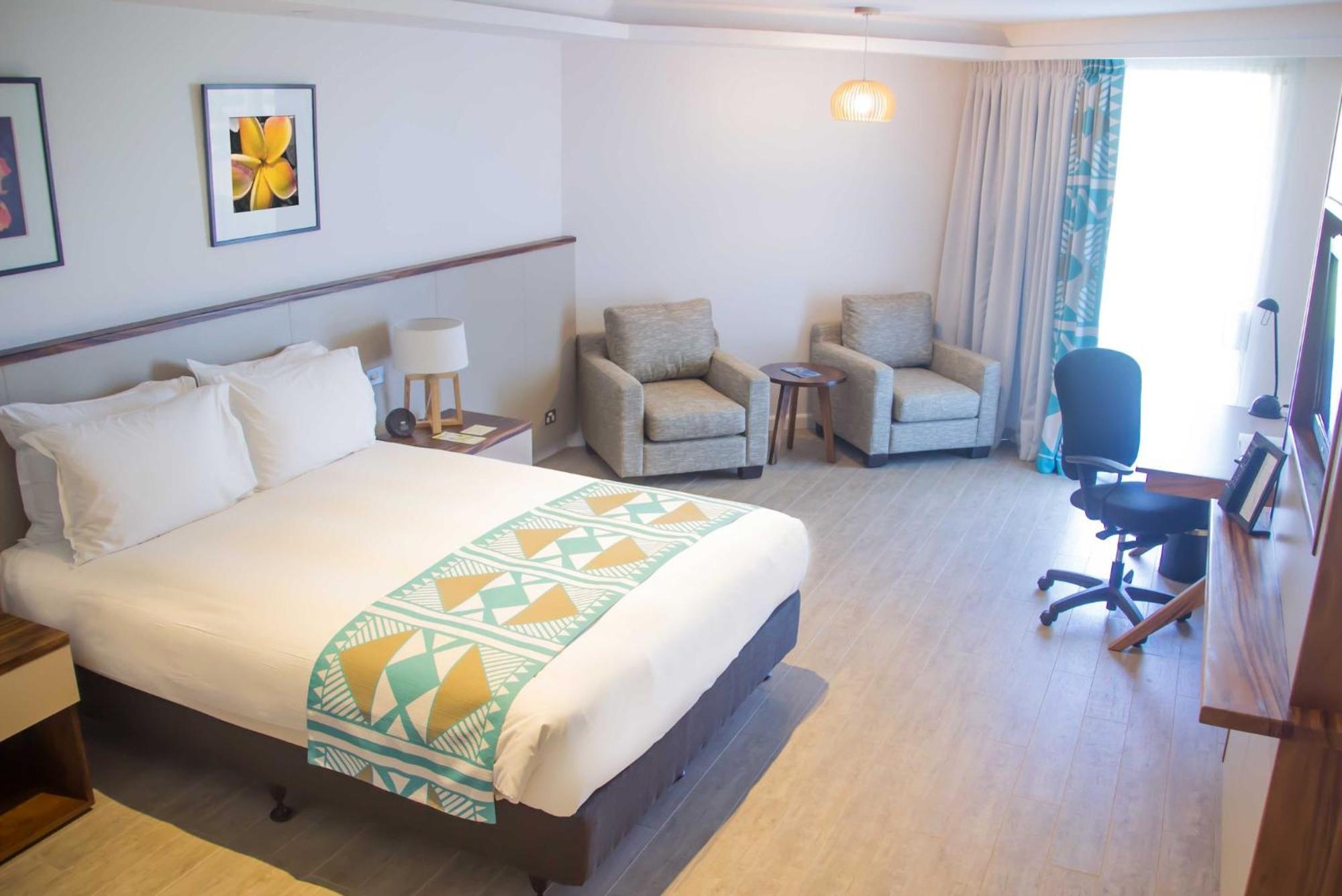 By Ihg
