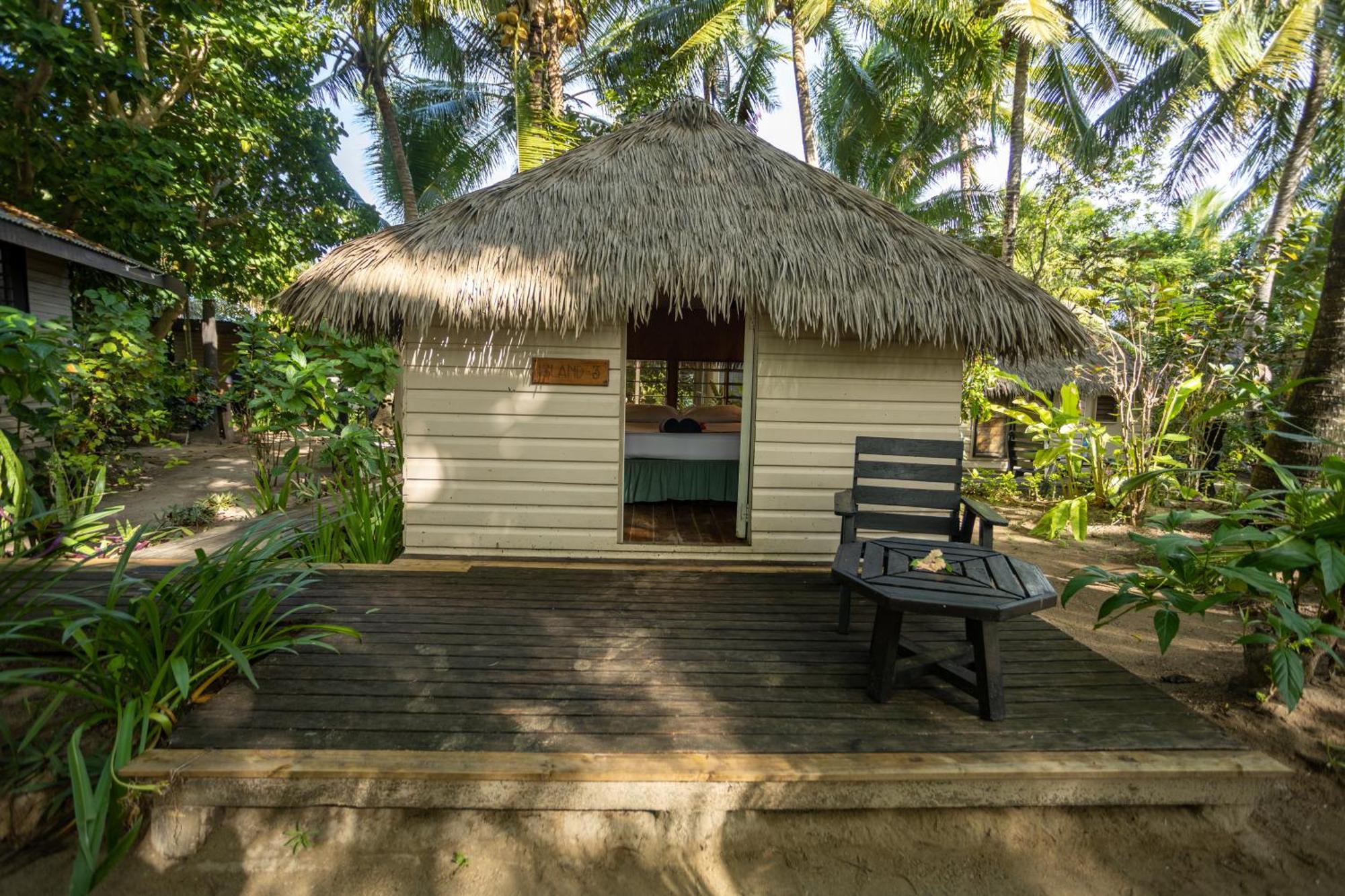 Resort Likuri Island Fiji