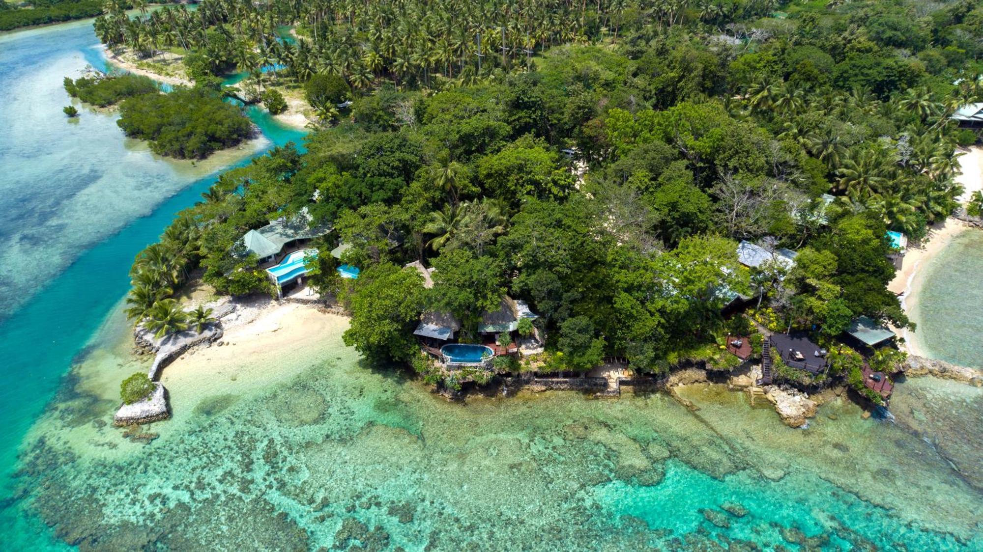 Resort Savasi Island