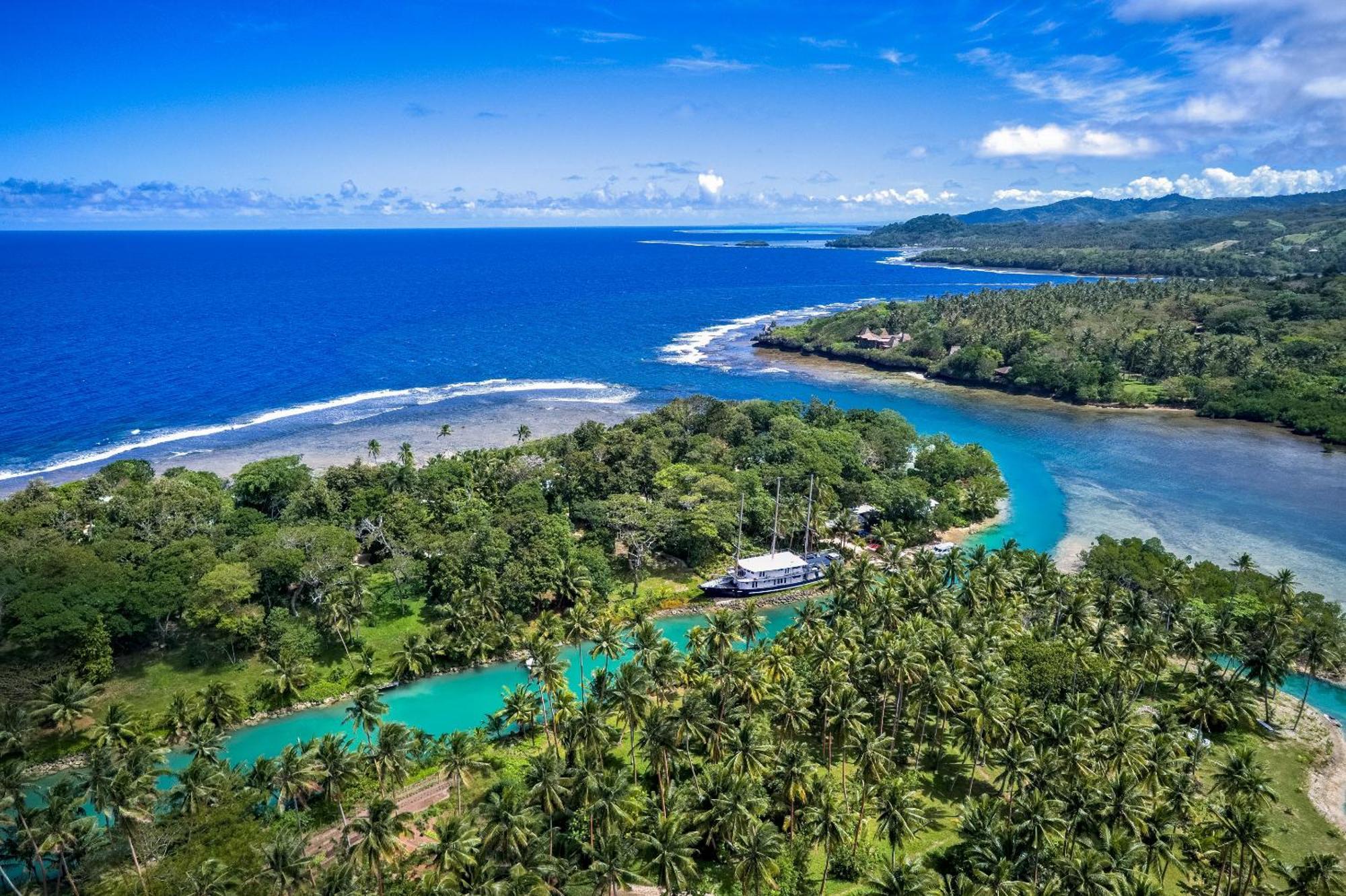 Savasi Island 4*