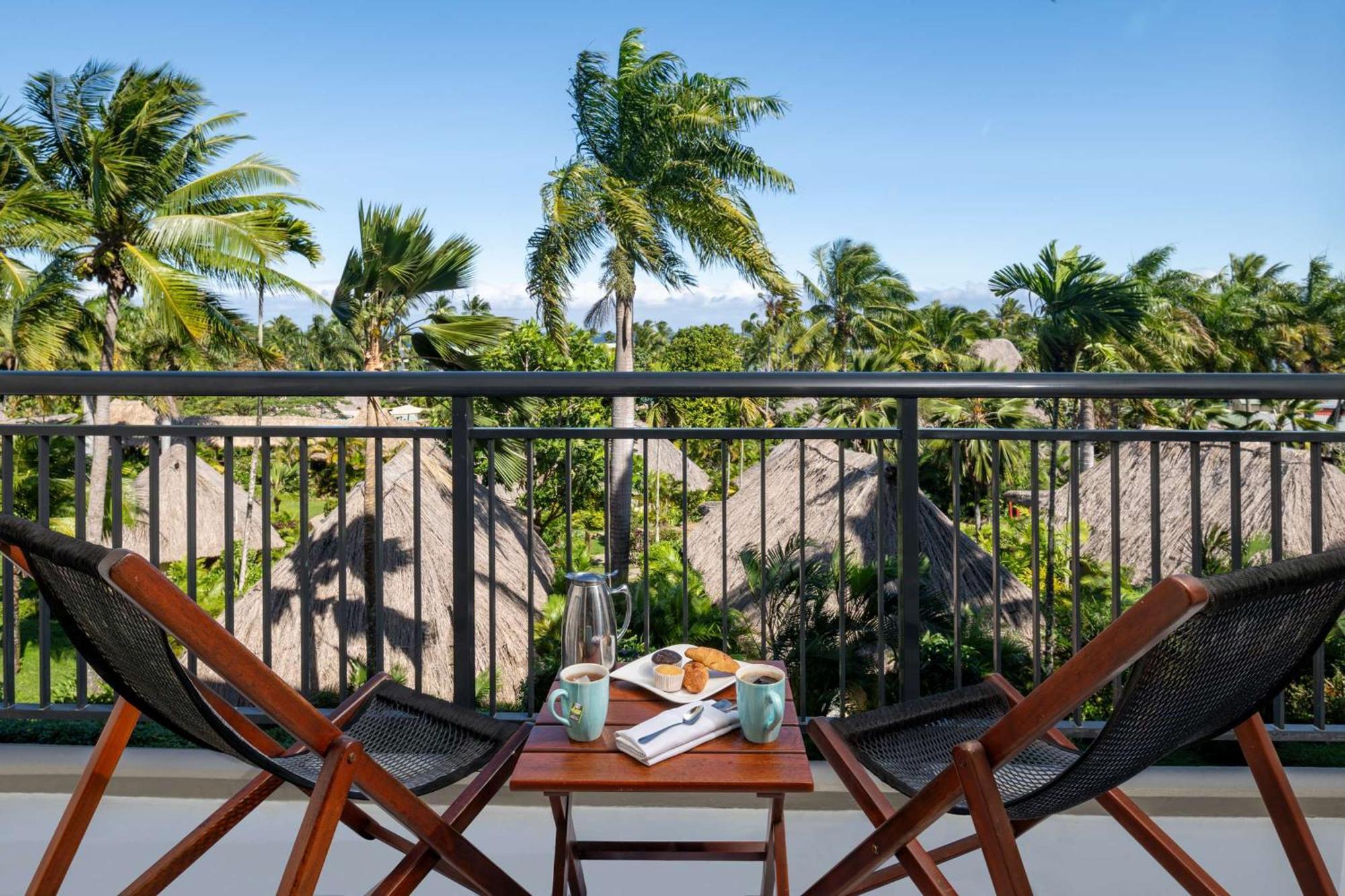 Resort Outrigger Fiji