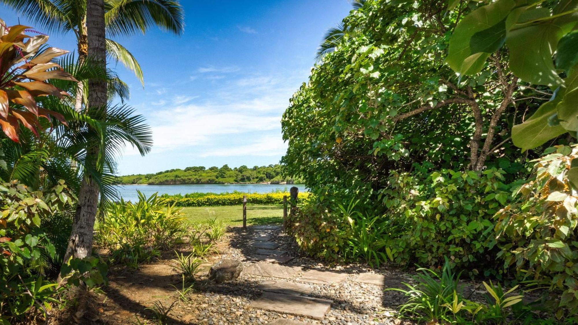 Intercontinental Fiji Golf & By Ihg 5* Natadola