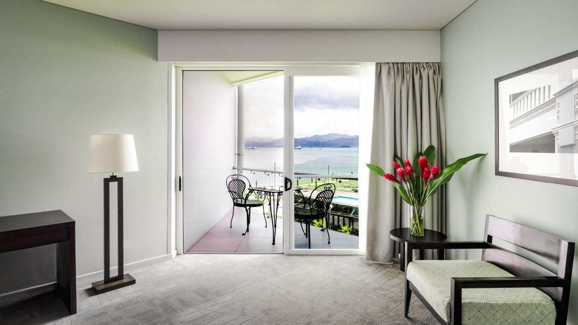 Grand Pacific 5*