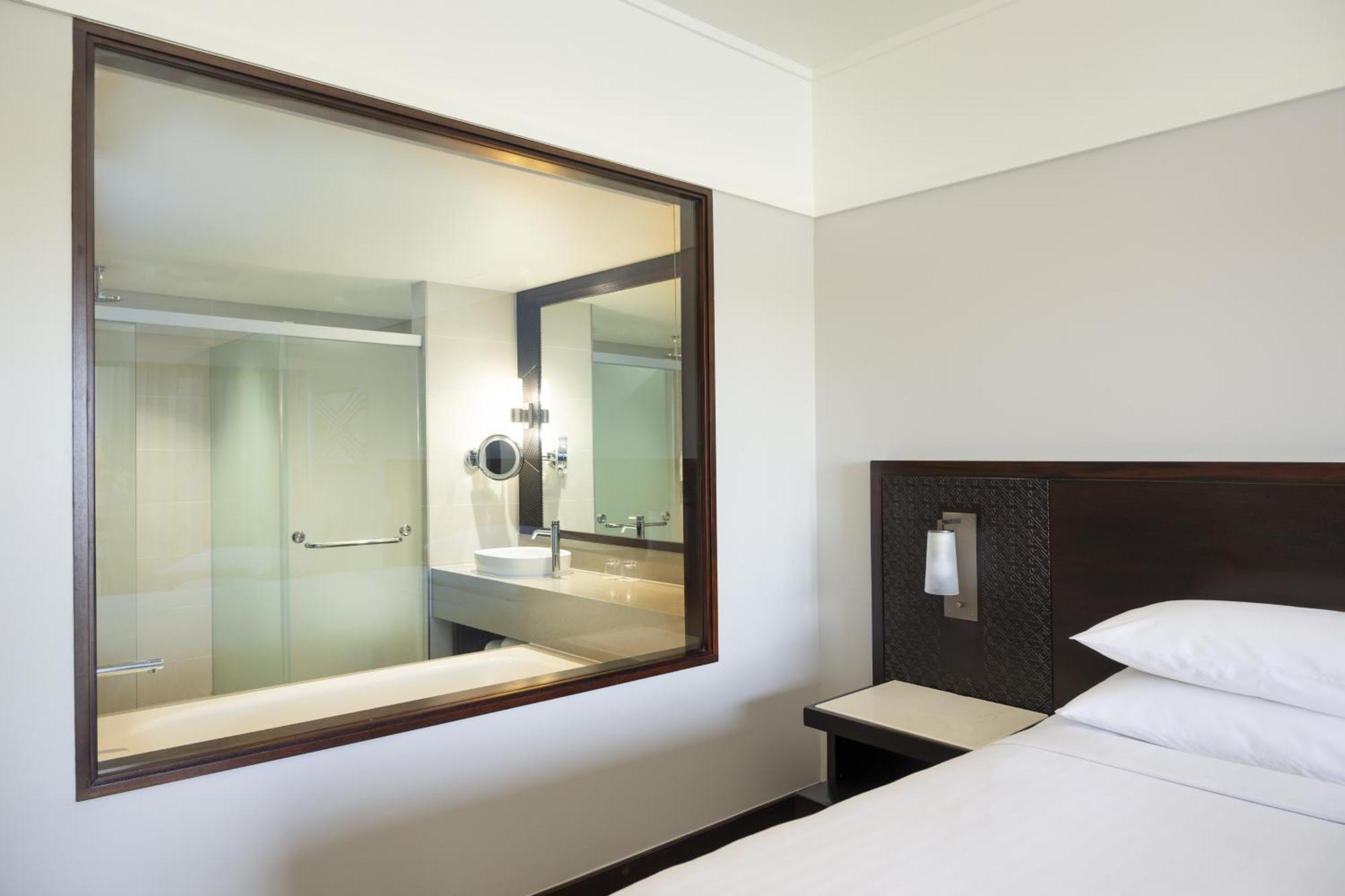 Resort Fiji Marriott Bay
