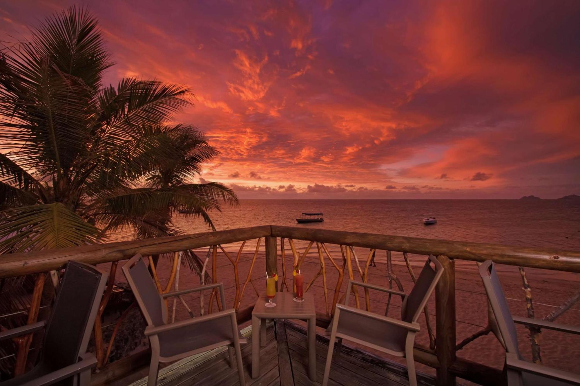 Resort Castaway Island, Fiji Castaway Island
