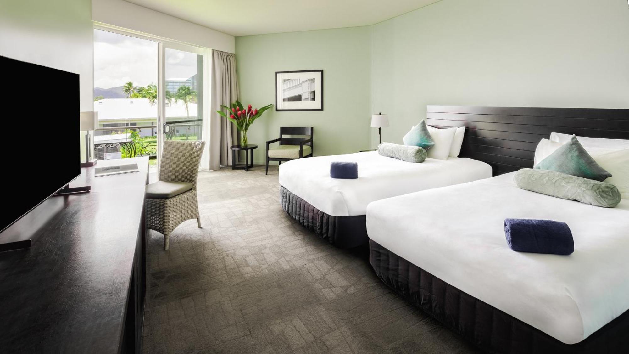 Hotel Grand Pacific 5*