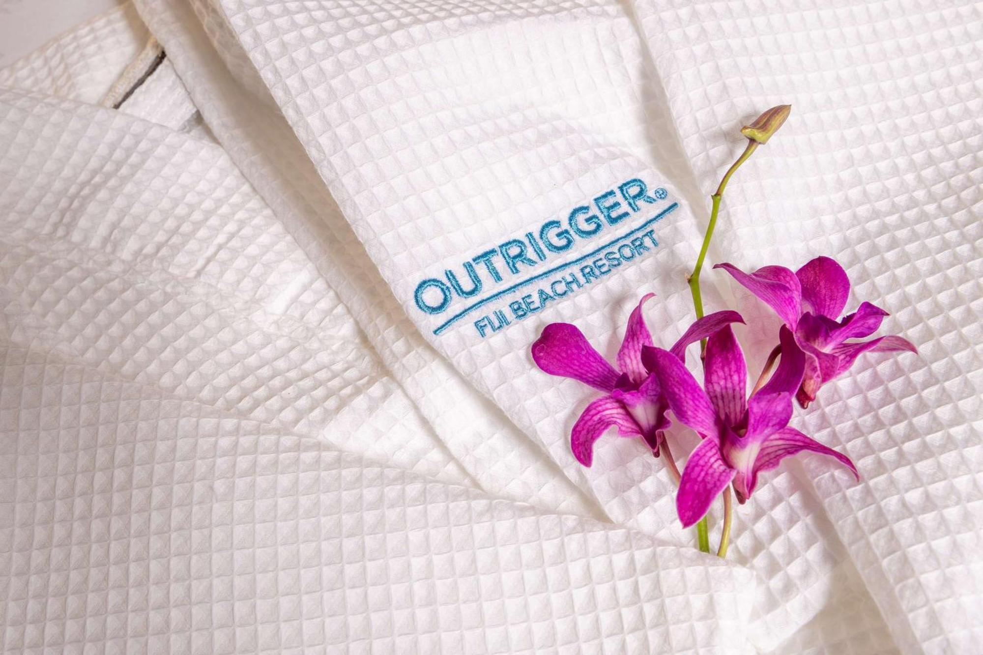 Outrigger Fiji Resort 5*