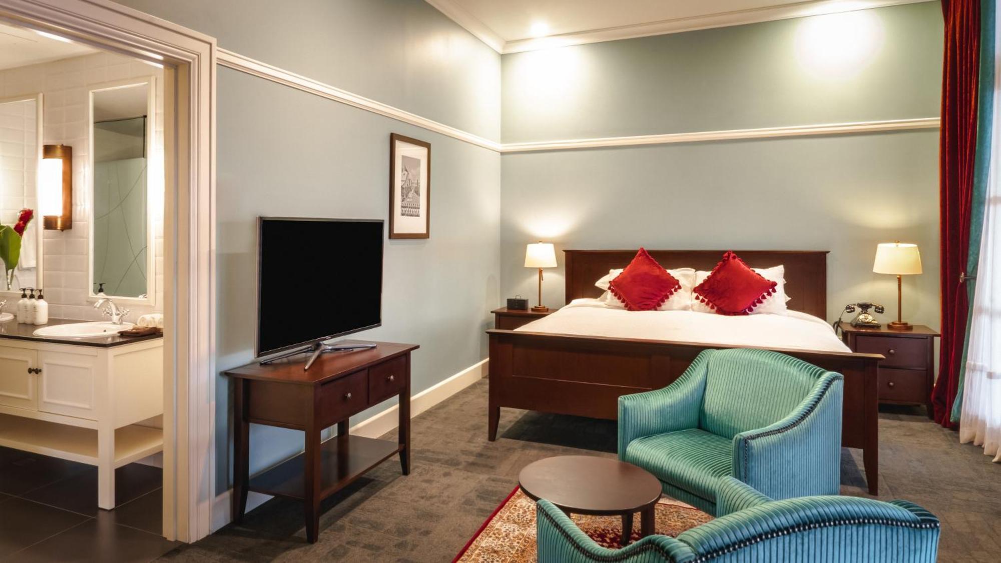 Grand Pacific 5*