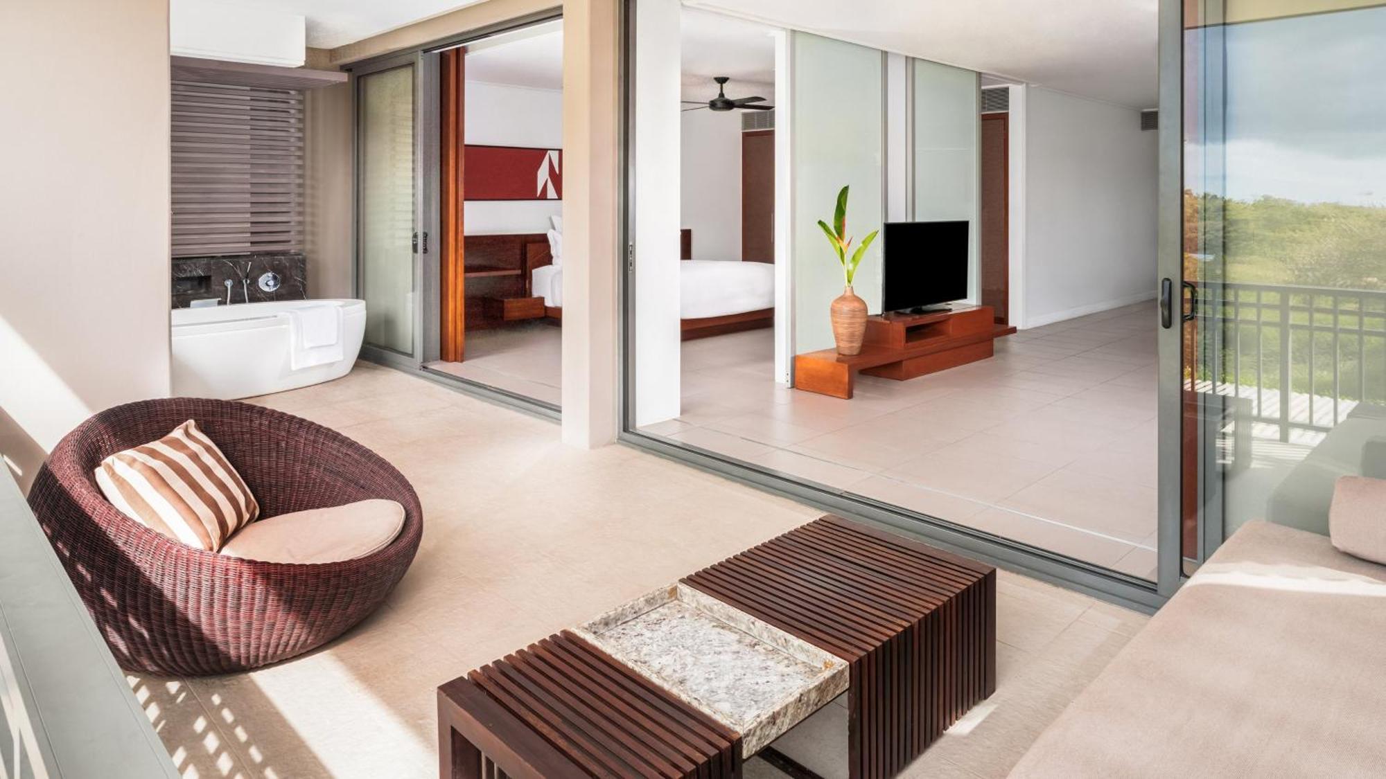Intercontinental Fiji Golf & By Ihg Resort 5*