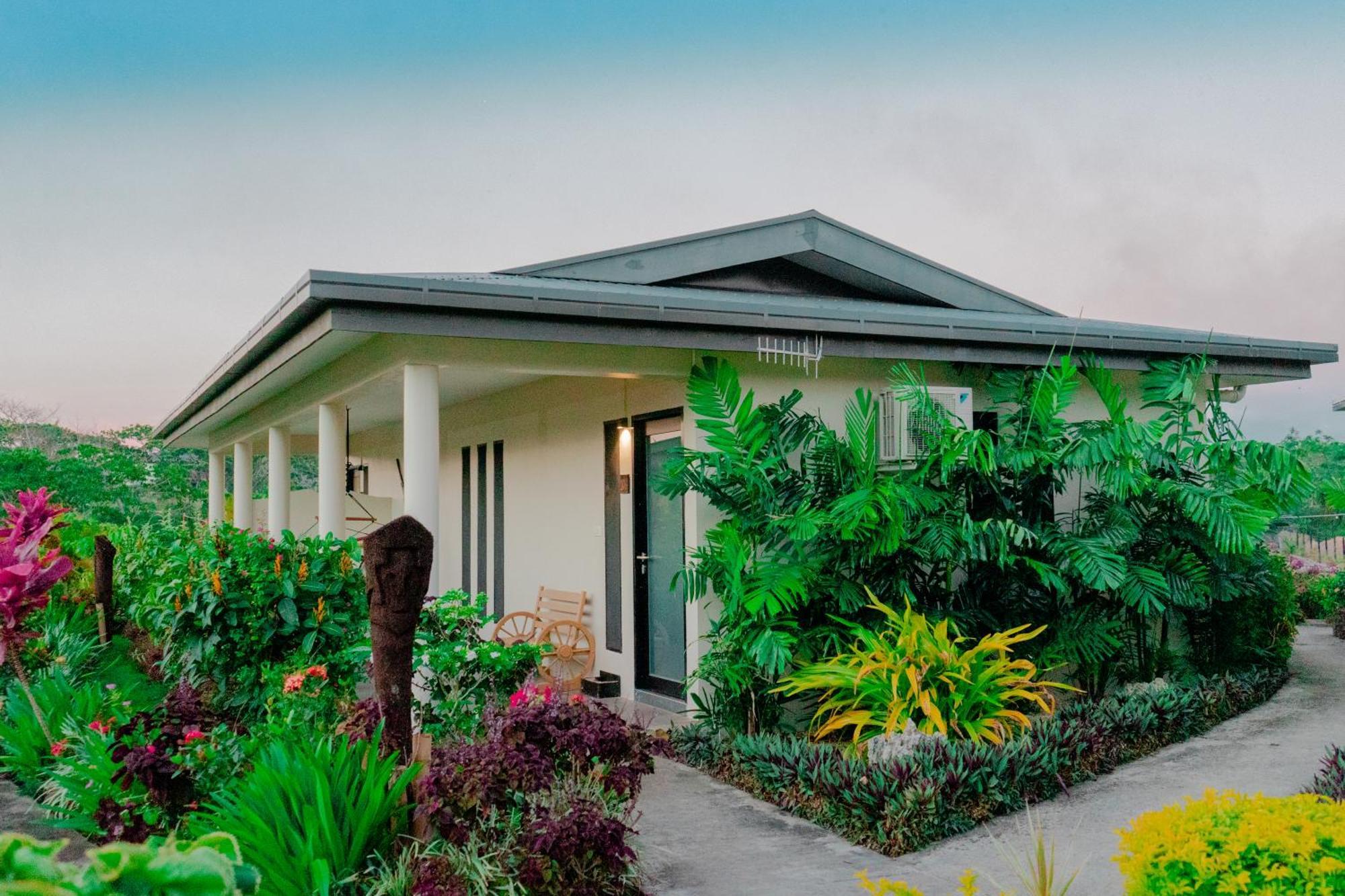 Hotel Seatiki Fiji 4*