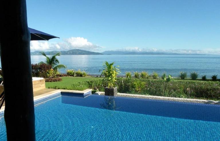 Hotel Aroha Taveuni Beachfront Bures