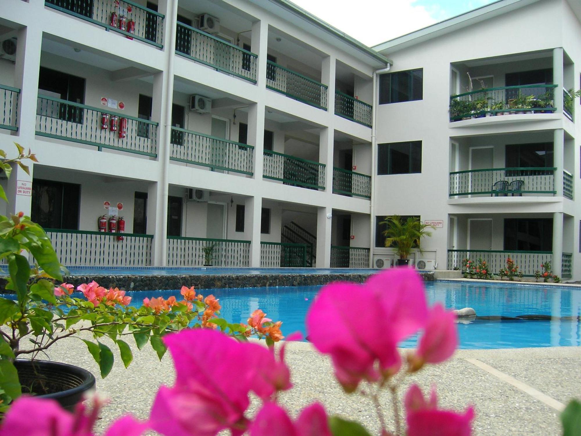 Hexagon International Hotel, & Hotel 3*