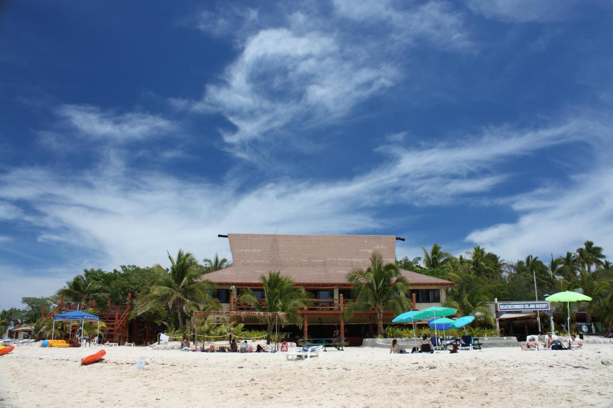Beachcomber Island Resort