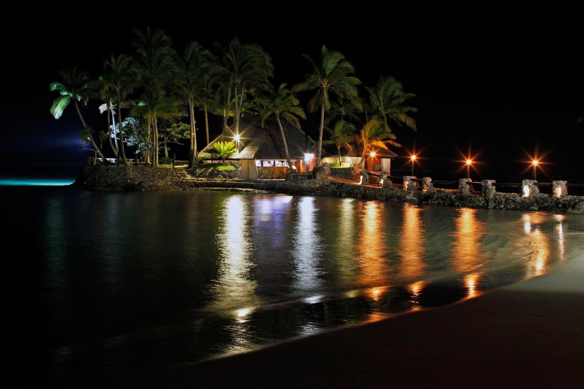 The Warwick Fiji 5*