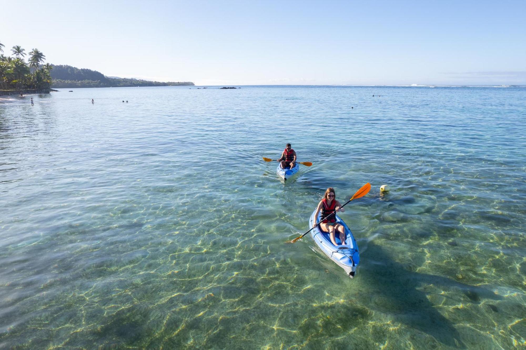 Fiji Hideaway & 4*