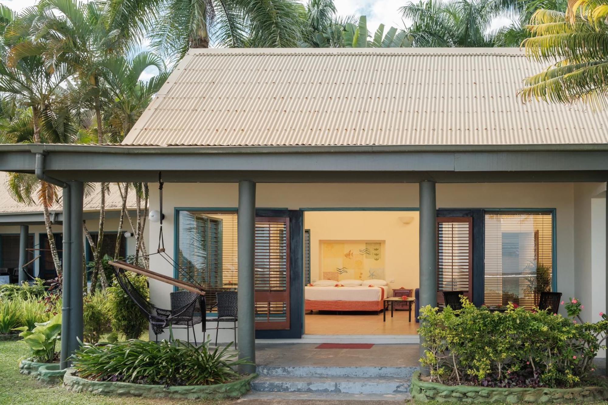 Fiji Hideaway & Tangangge