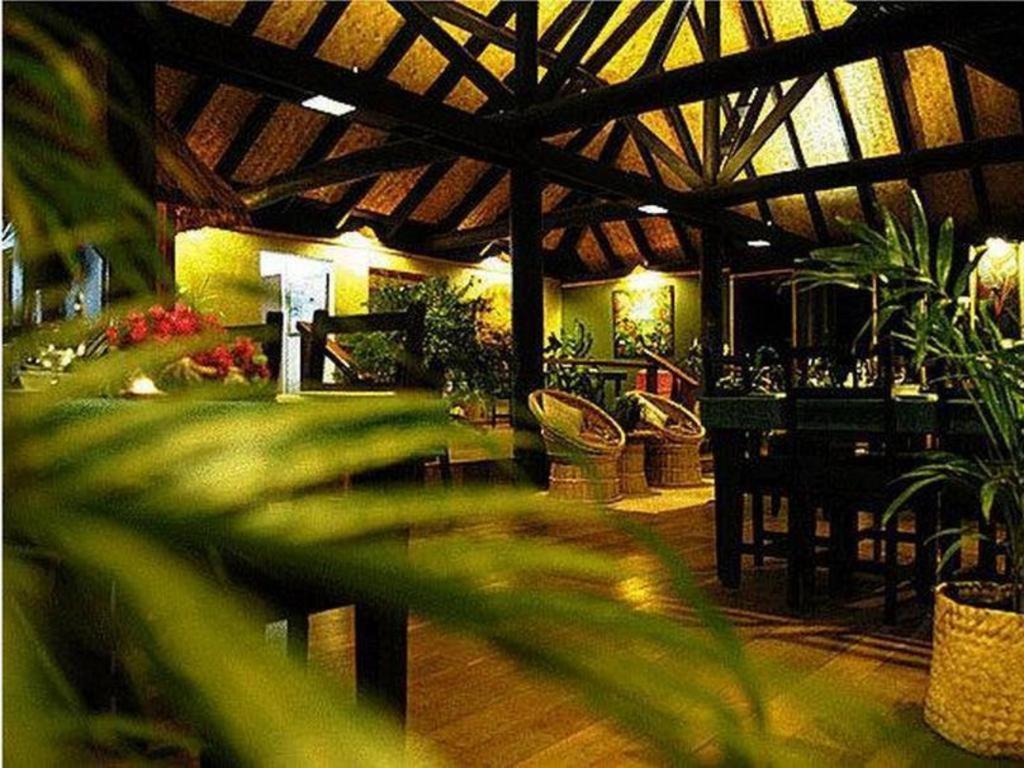 Palmlea Farms And Bures Hotel Vatutandova