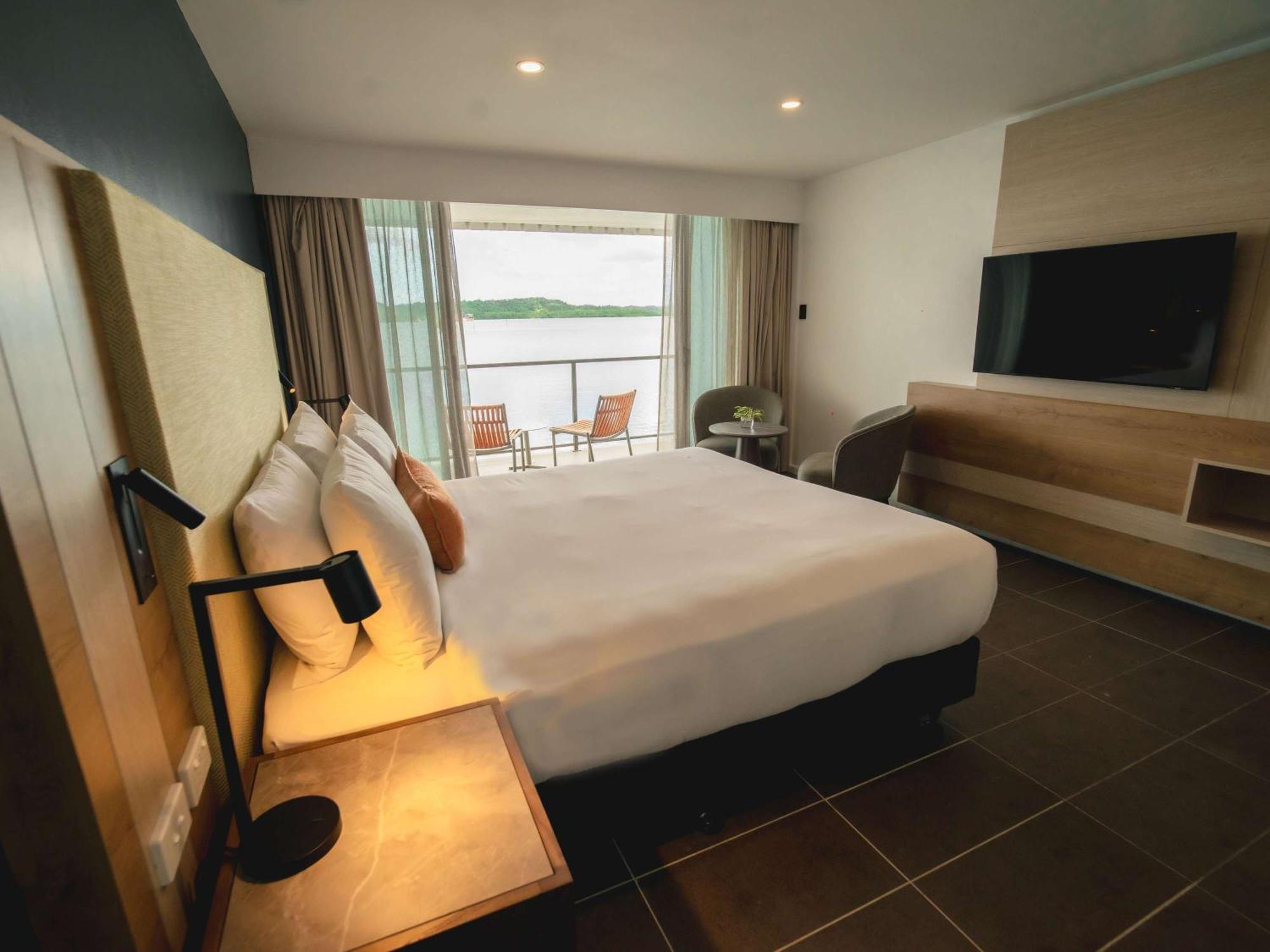 Novotel Lami Bay Hotel Suva