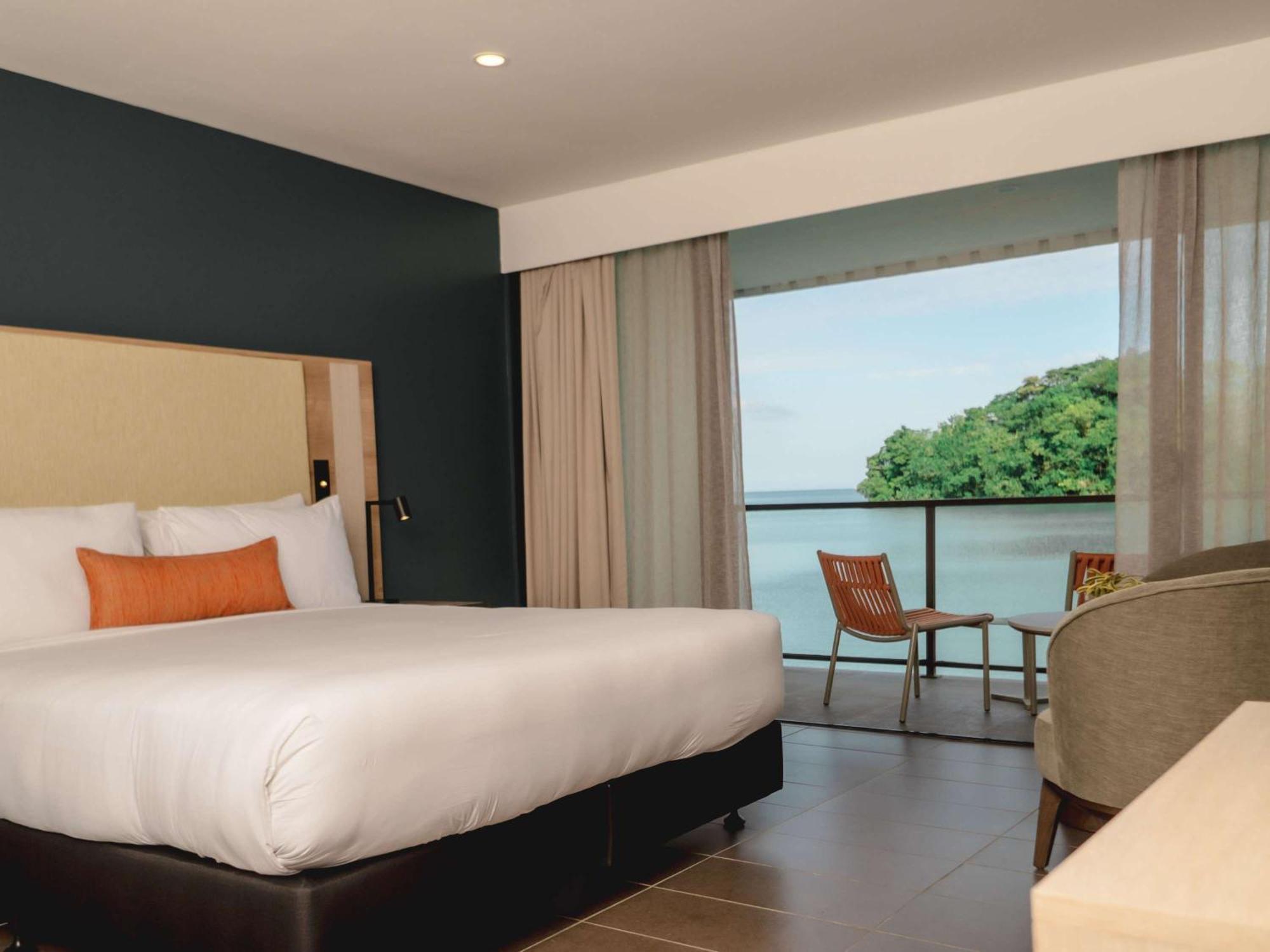 Hotel Novotel Lami Bay Suva