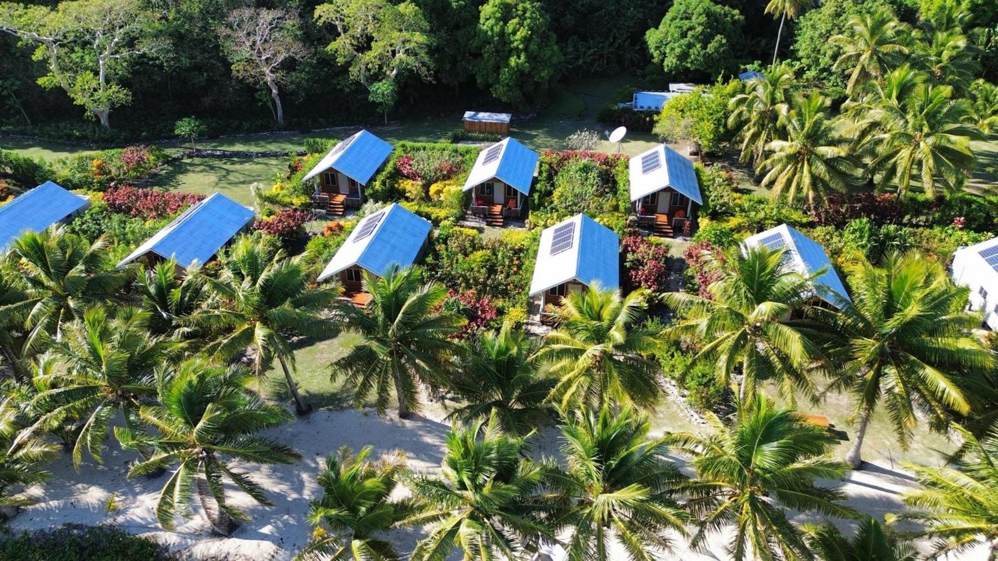 Mai Sunset Island Resort *