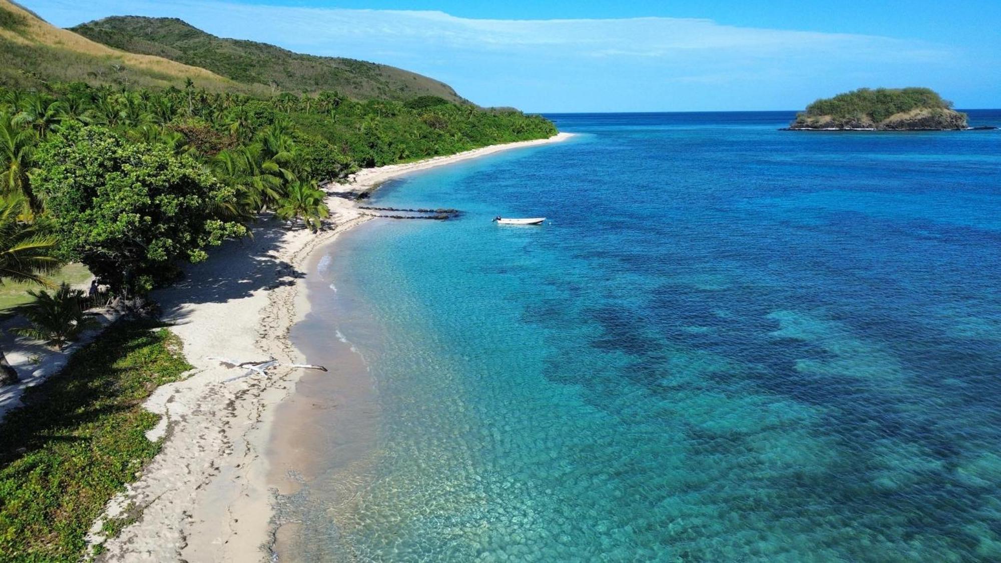 Mai Sunset Island Resort *