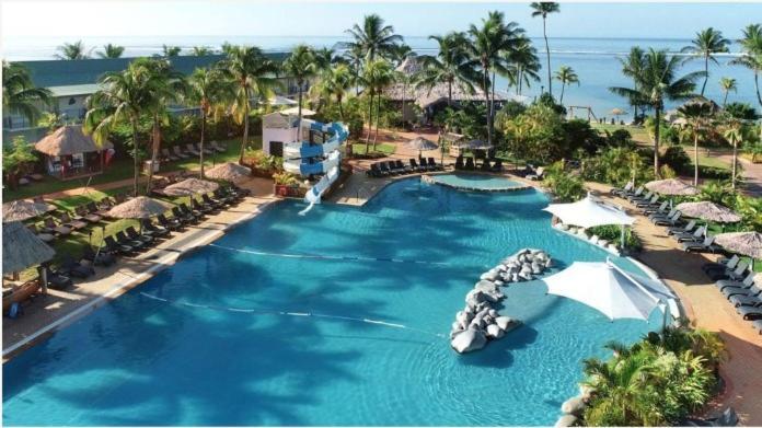 Outrigger Fiji