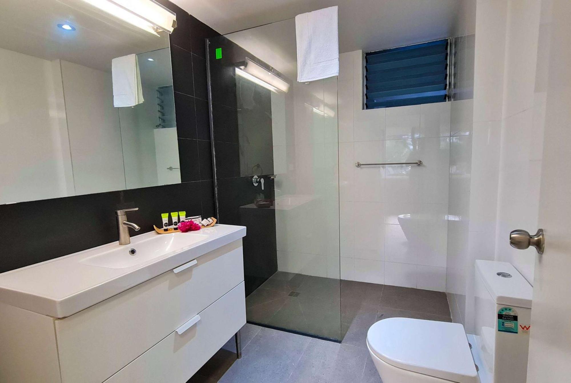 Ramada By Wyndham Seafront Coral Coast Apartment