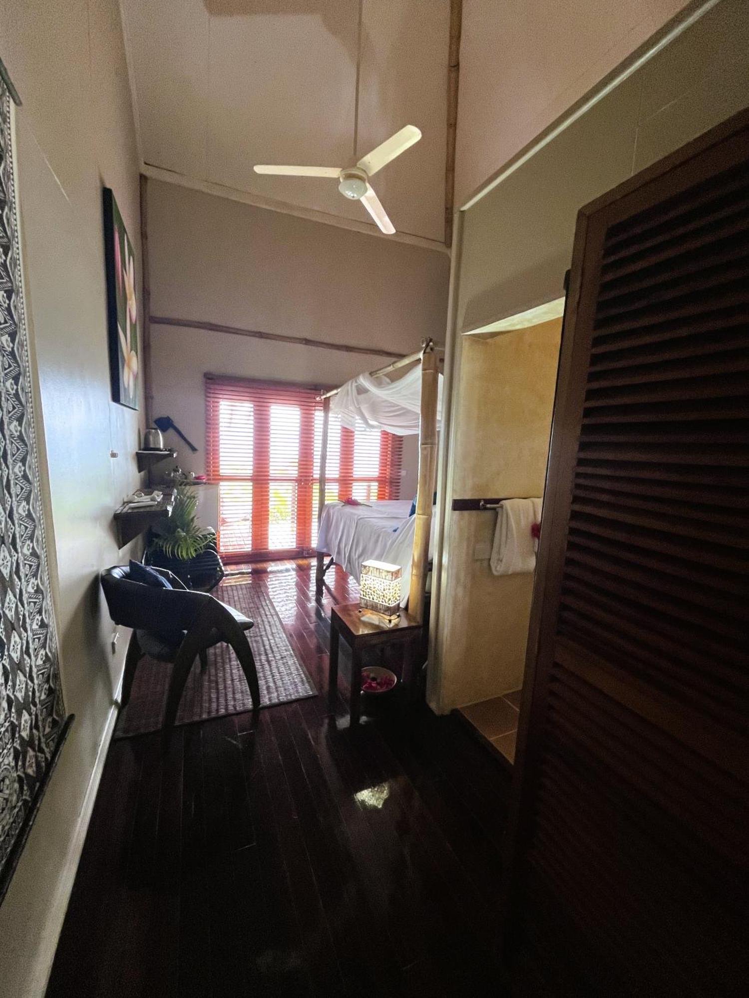 Bed & Breakfast Naveria Heights 4*