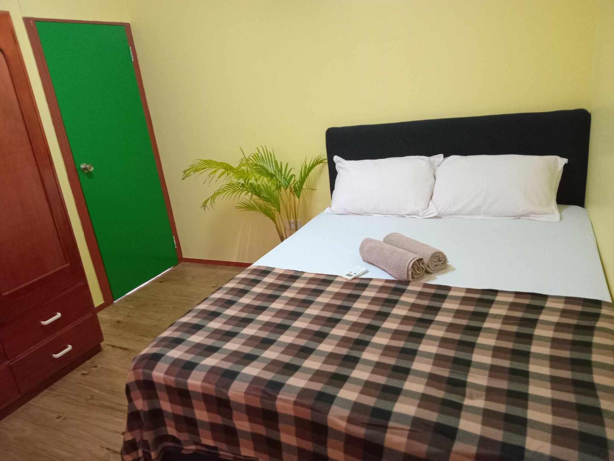 Bed & Breakfast Dream Paradise