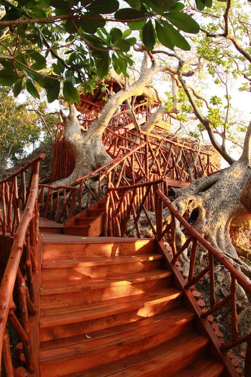 Matamanoa Island Resort 4*
