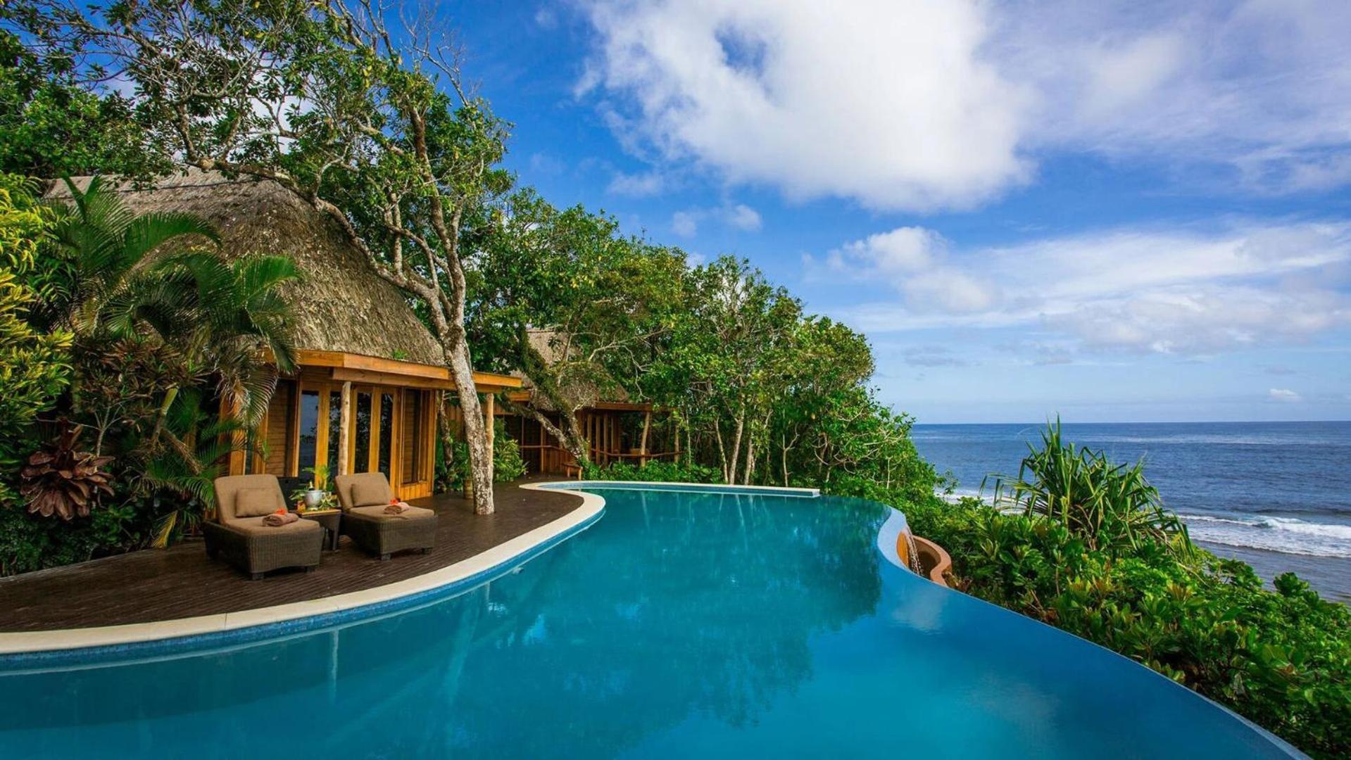 Namale & Resort *