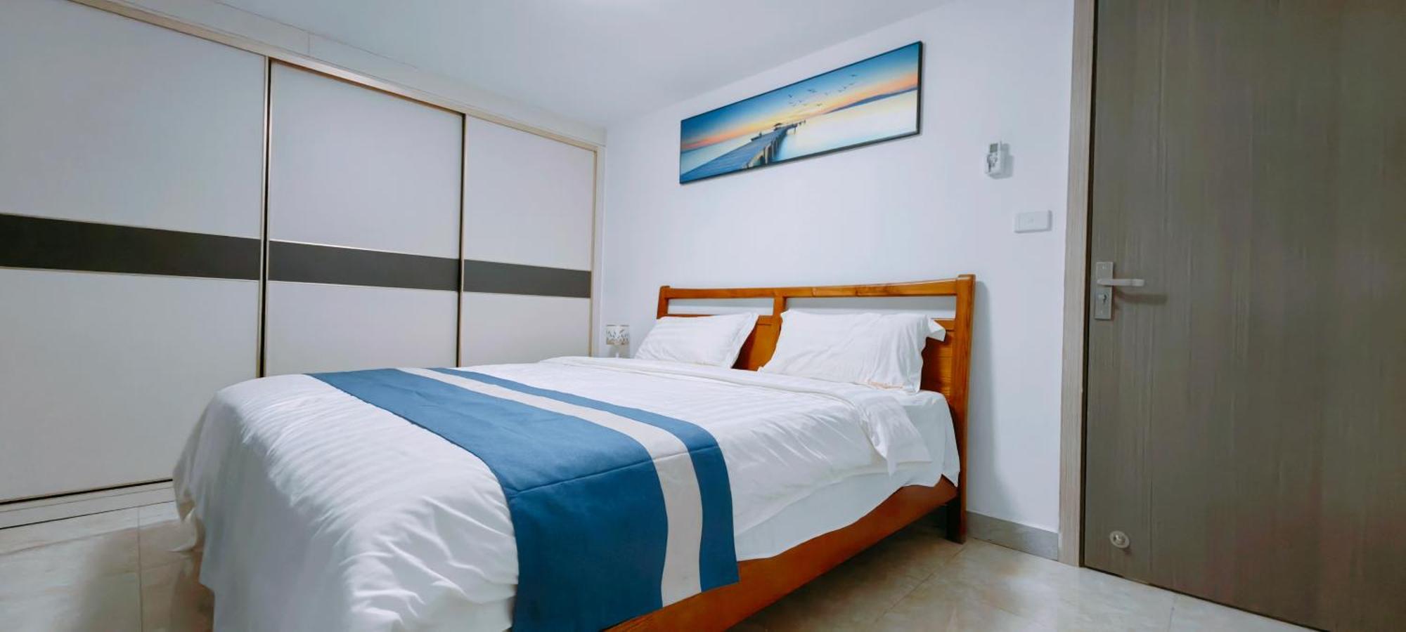 Ocean Breeze Aparthotel