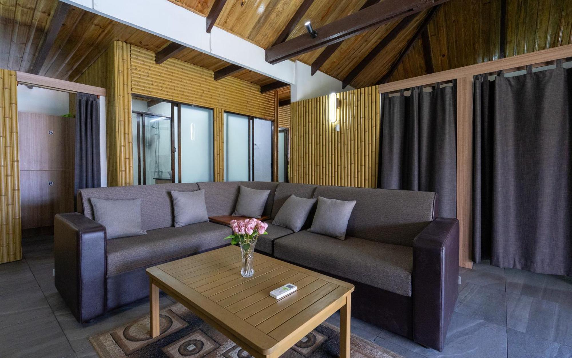 Club Fiji Resort 3*