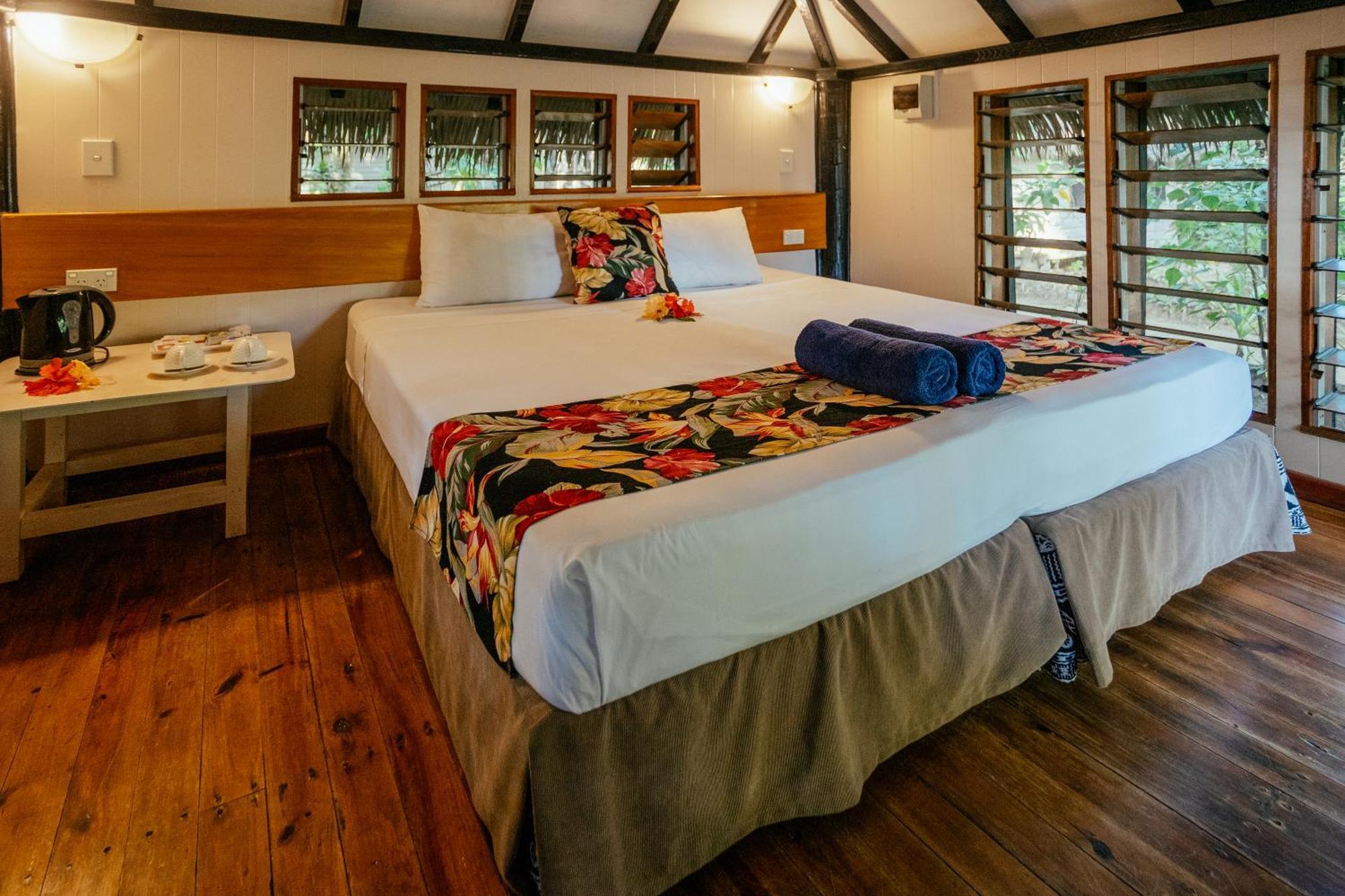 Likuri Island Fiji Resort 3*