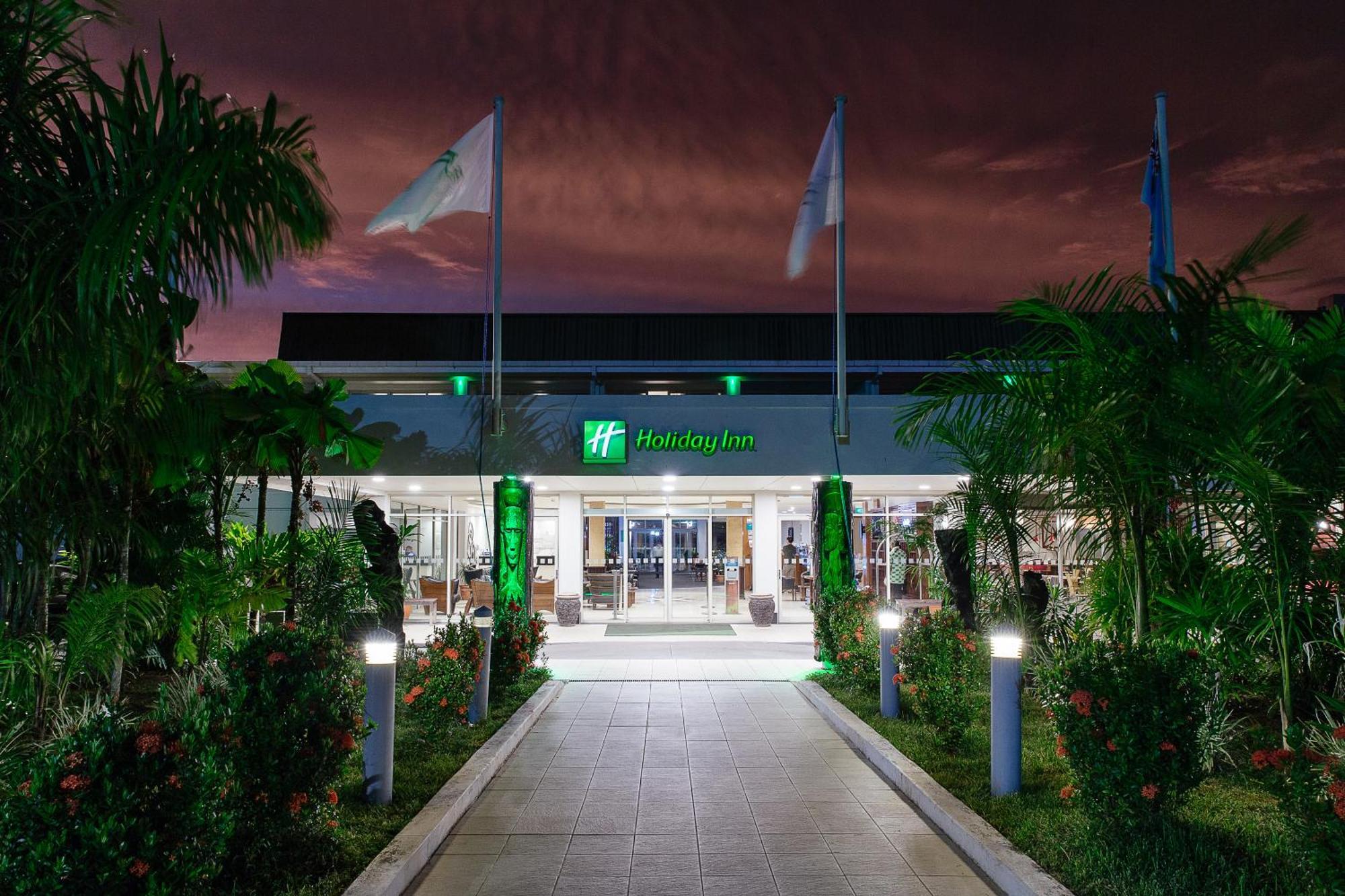 Hotel By Ihg
