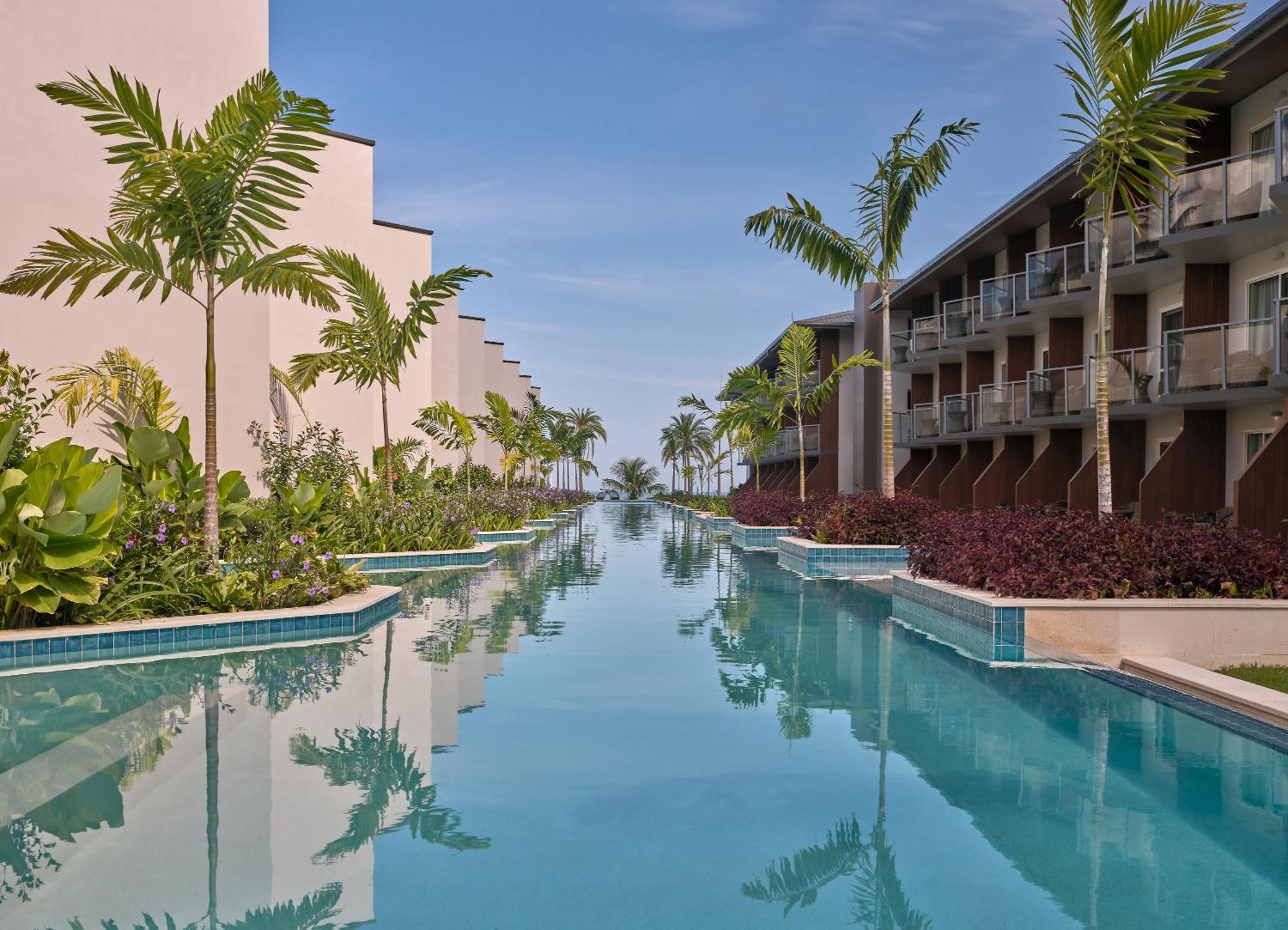 Crowne Plaza Fiji Bay & Spa, An Ihg 5*