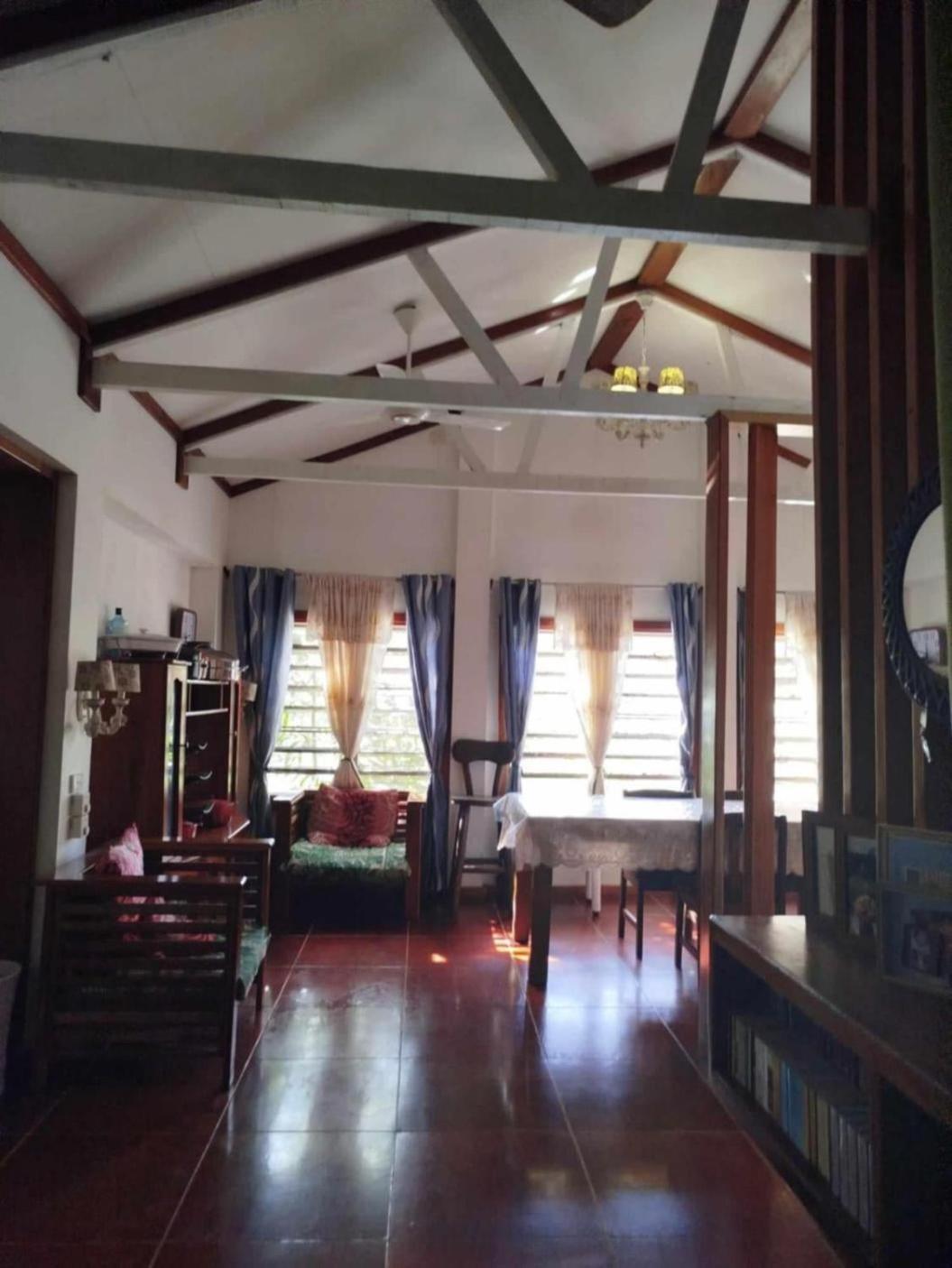 Raintree Vacation Guest house *
